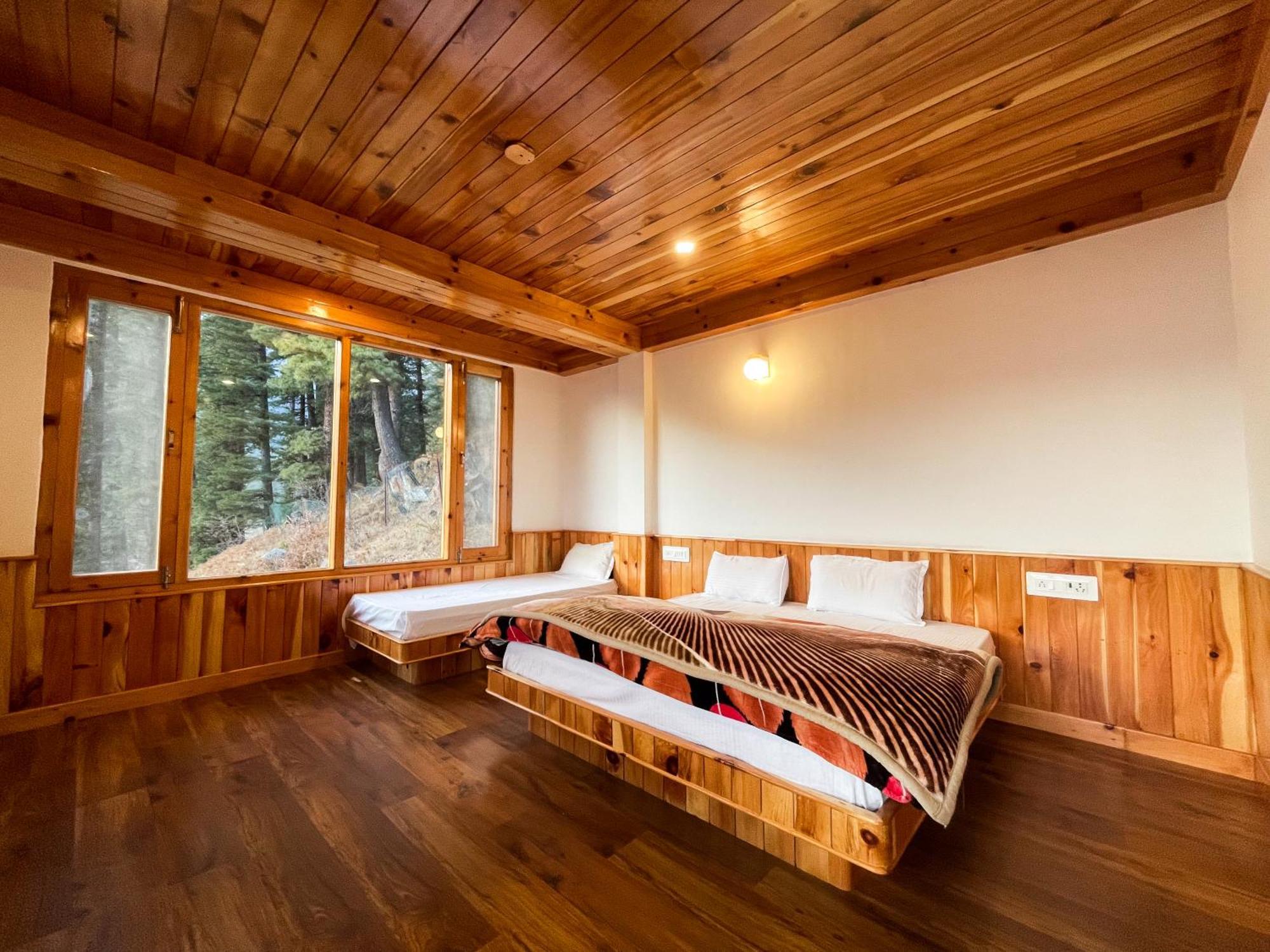 Singing Woods Kutla Hotel Kullu Exterior photo