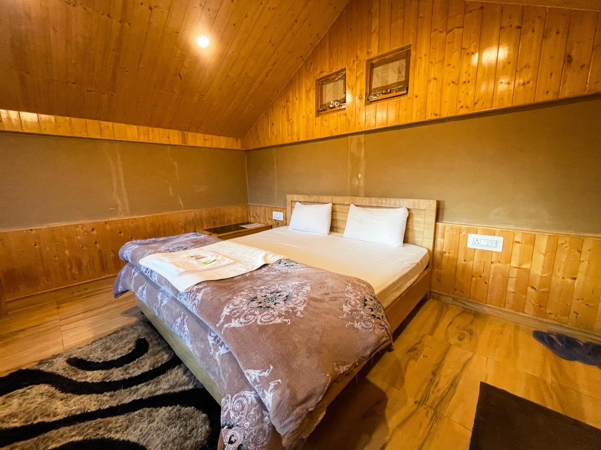 Singing Woods Kutla Hotel Kullu Exterior photo